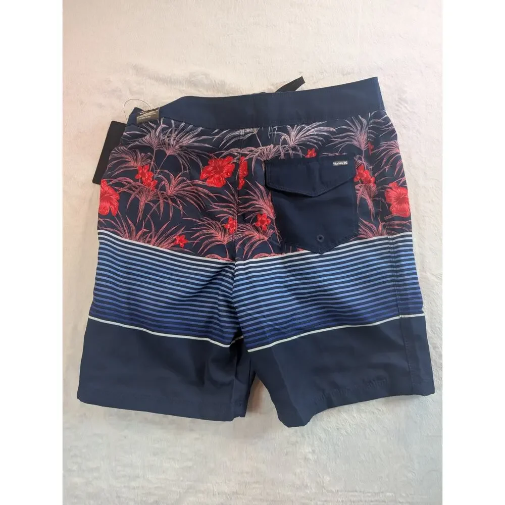 Hurley Boys Youth Size 12/26 Above Knee 8